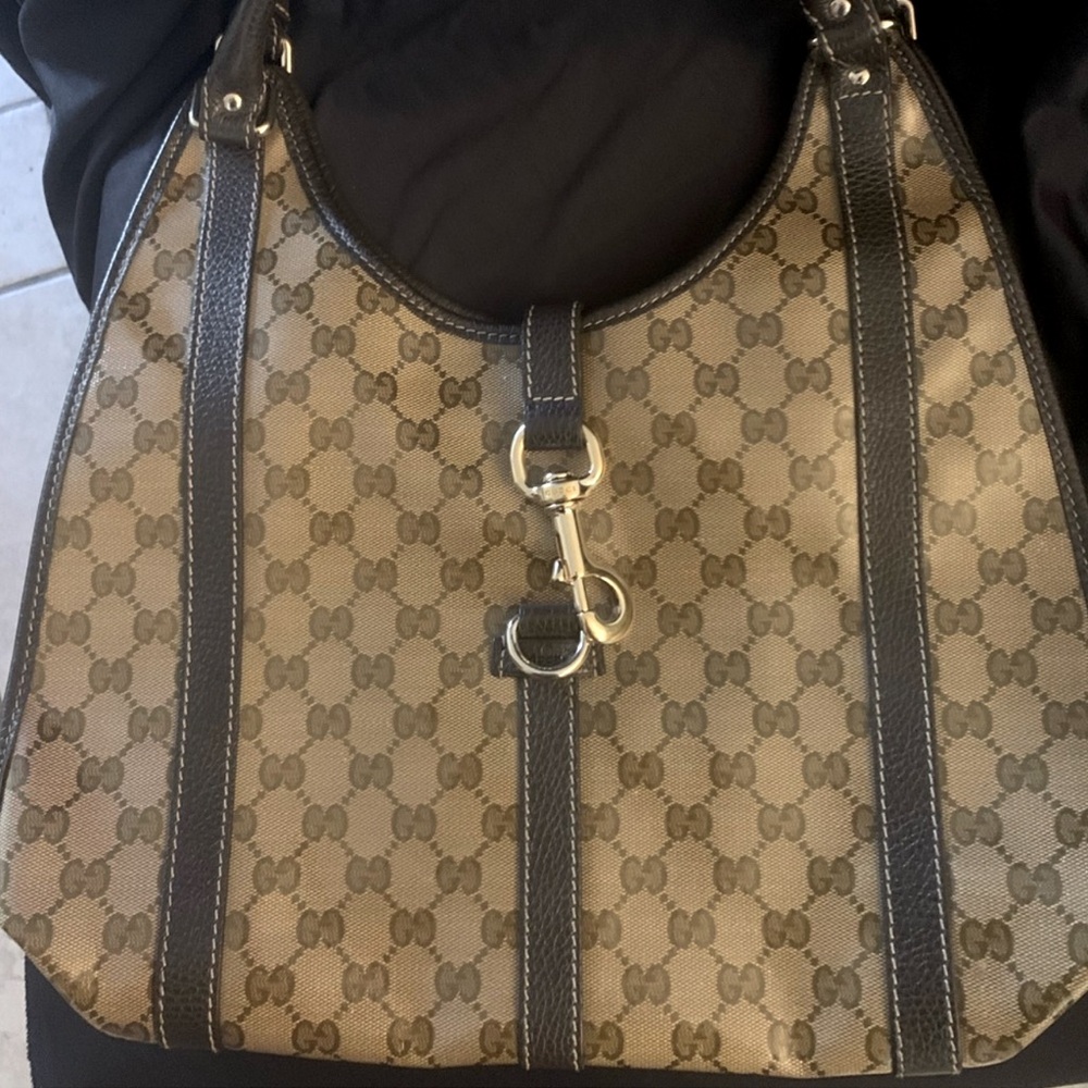 Gucci crystal bag